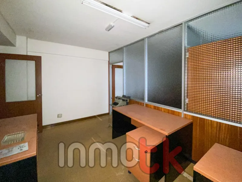 Oficina en Cuatro Caminos