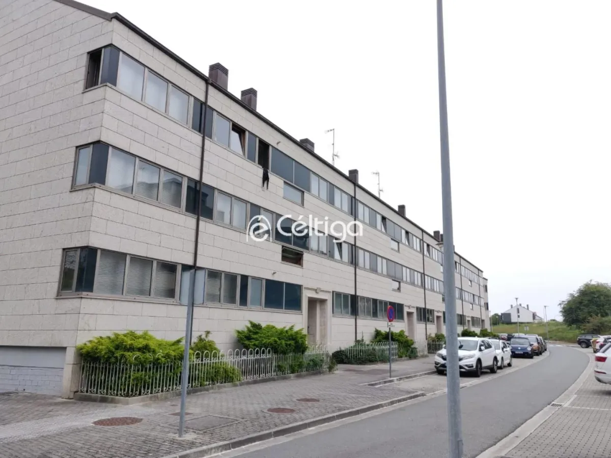 Perillo-Oleiros: Vivienda de 2 dormitorios con vistas