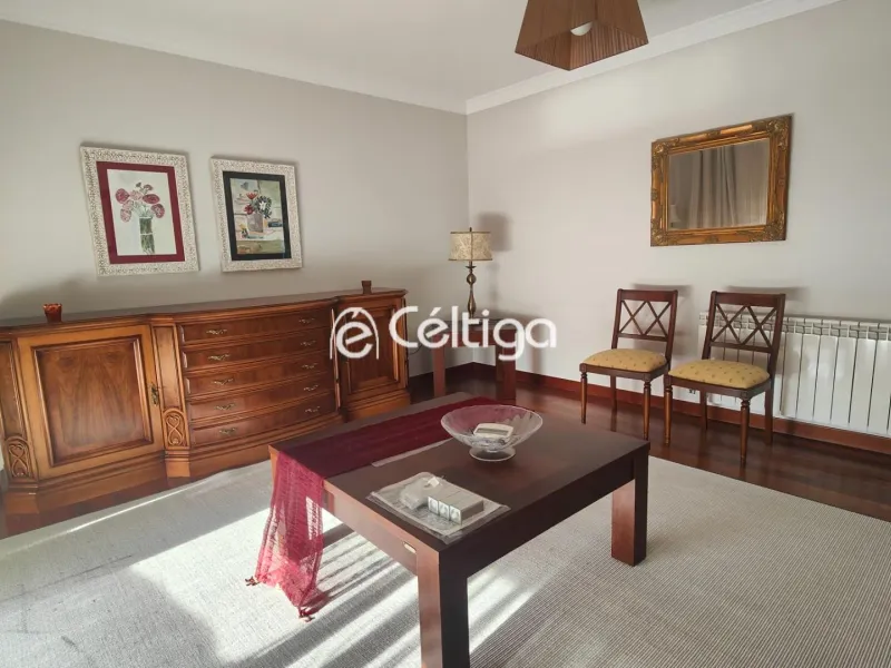 Perillo-Oleiros: Vivienda de 2 dormitorios con vistas