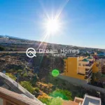 Bright & Airy Apartment with Sea Views 16