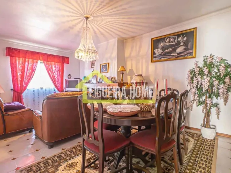 Moradia com terreno FH2342