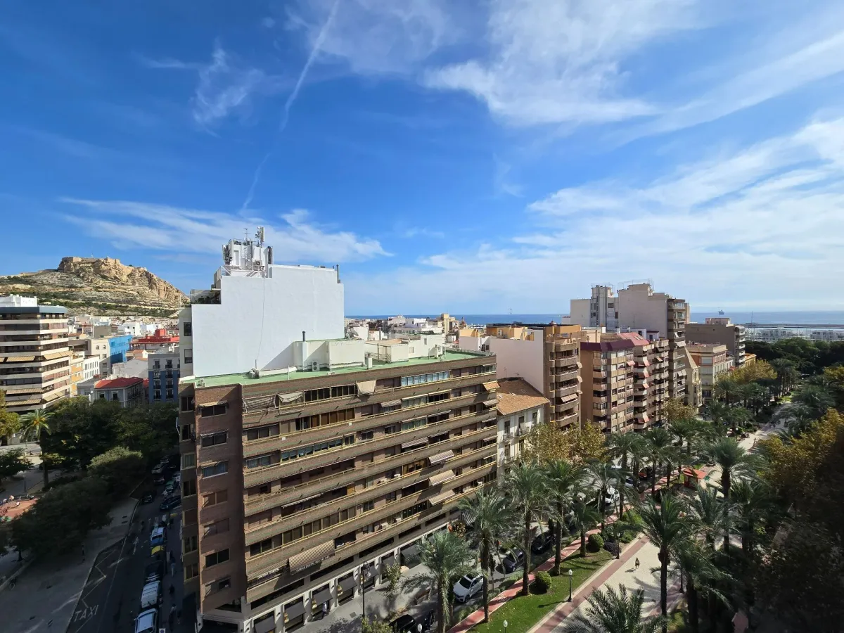 Piso en Alicante, Centro, venta