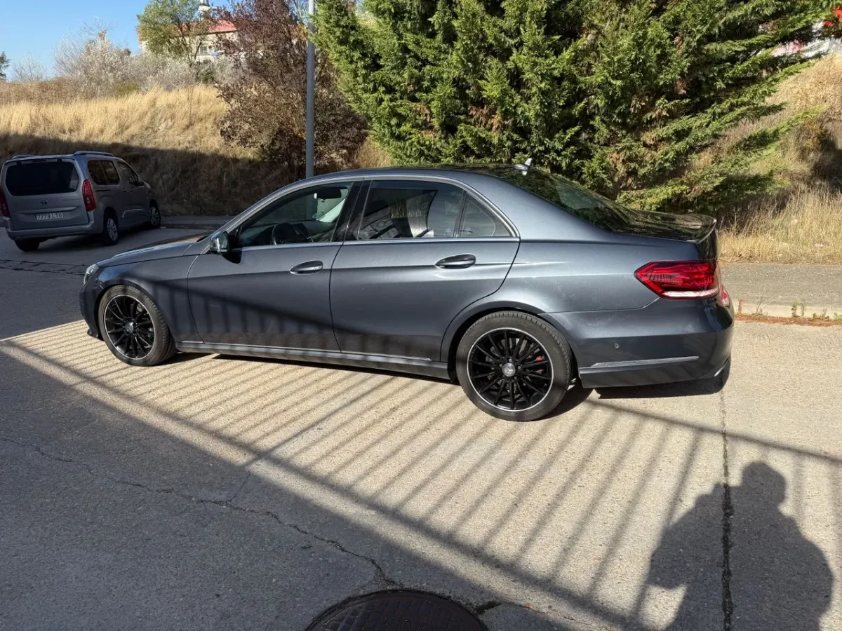 Mercedes Clase E E 220 BlueTEC Berlina Aut. 4 MATIC