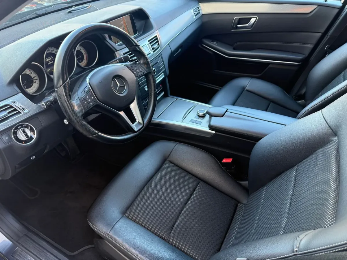 Mercedes Clase E E 220 BlueTEC Berlina Aut. 4 MATIC