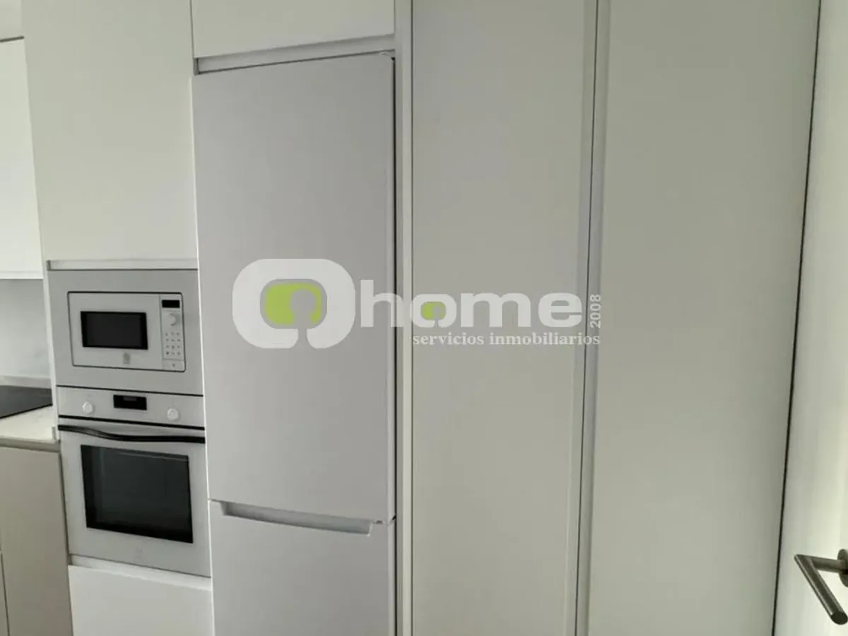 Chalet adosado nuevo a estrenar