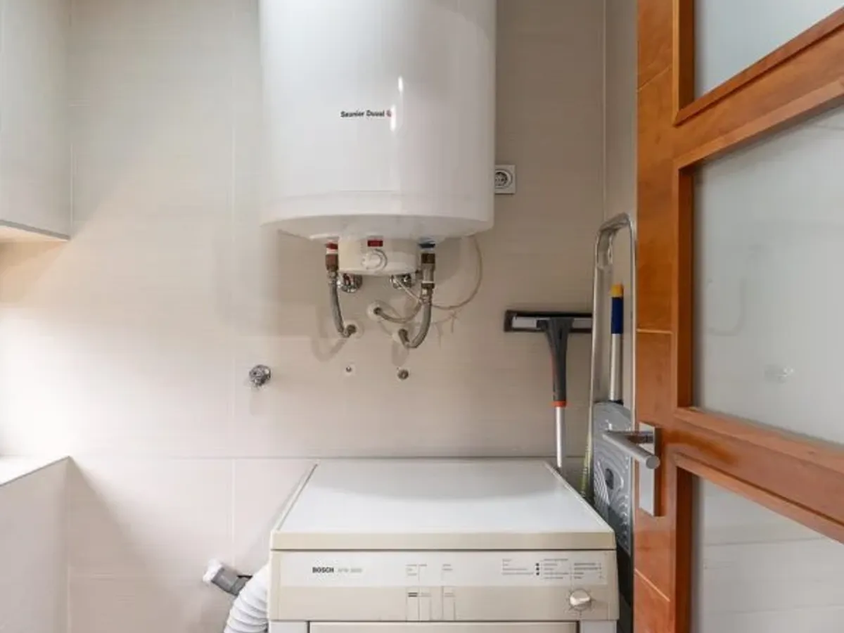 Piso en venta en Granada Paseo Del Salon