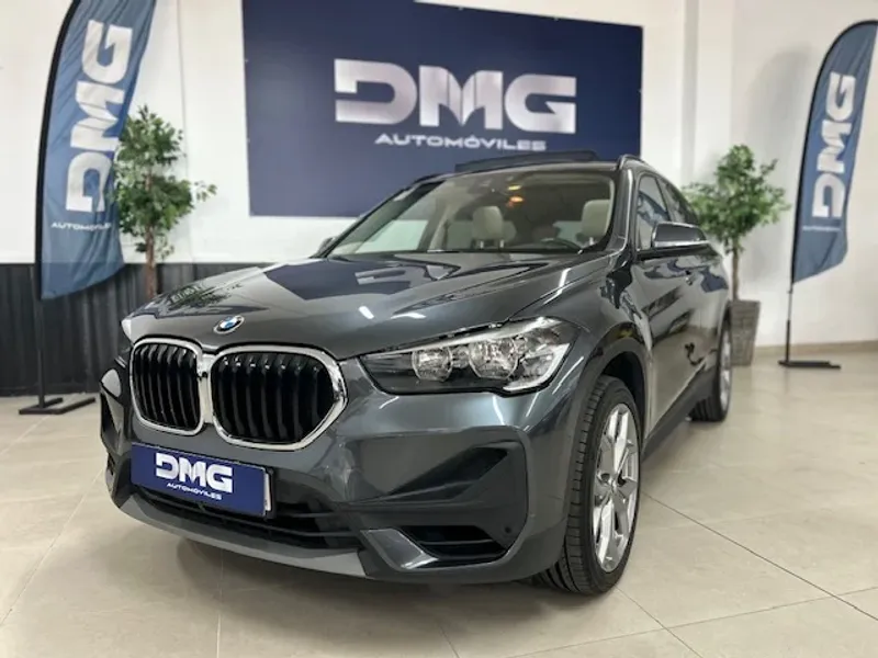 BMW X1 sDrive18i 5D Xline