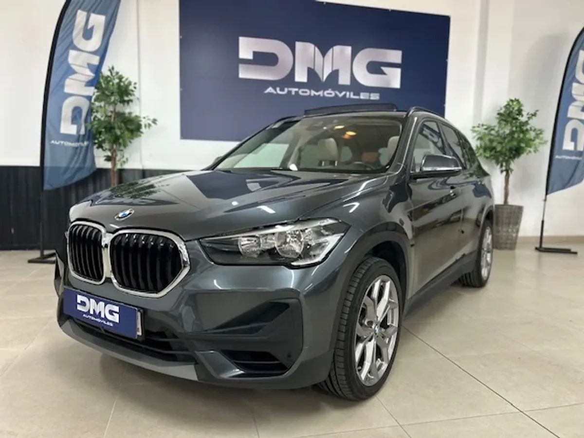 BMW X1 sDrive18i 5D Xline