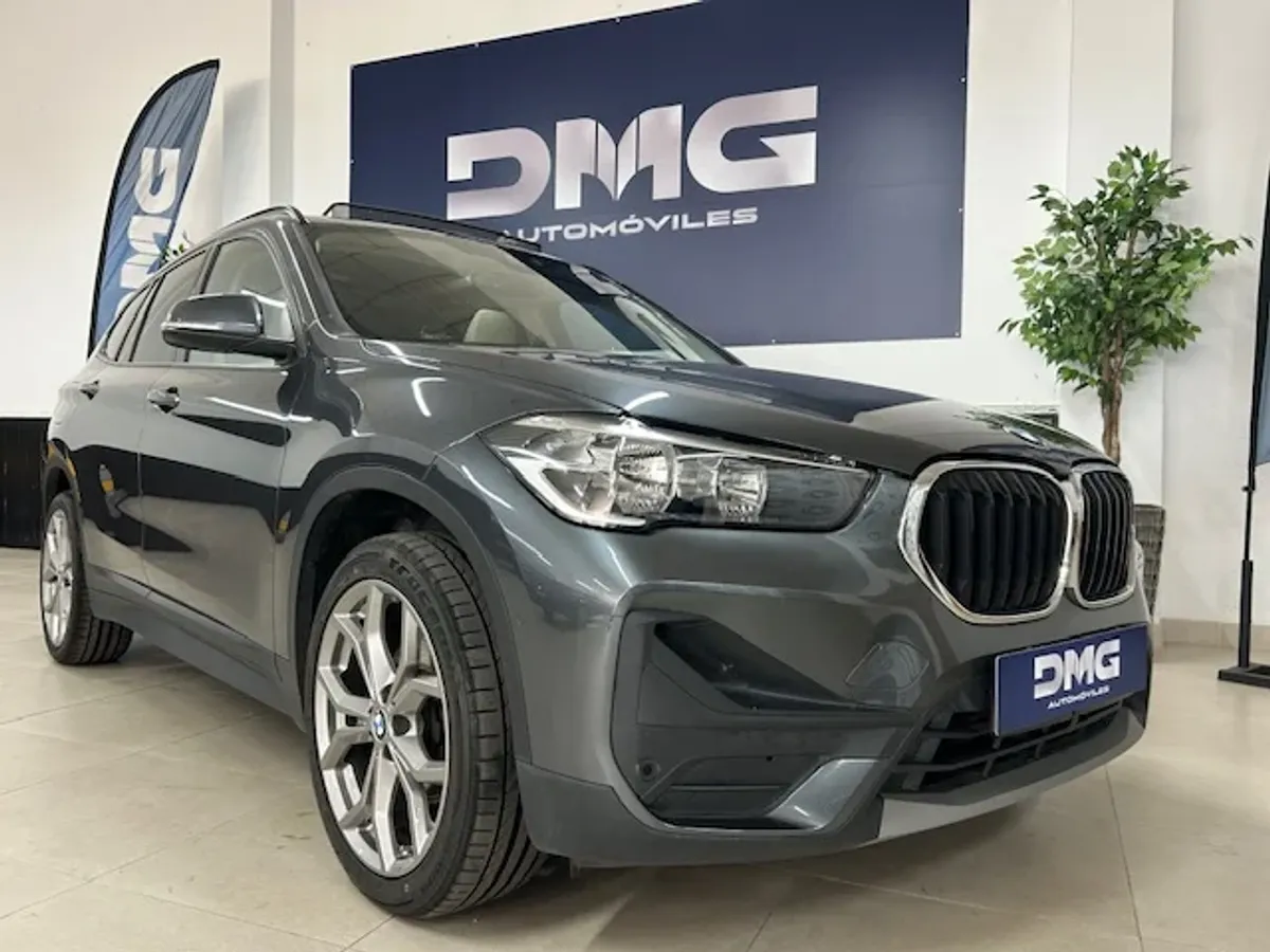 BMW X1 sDrive18i 5D Xline