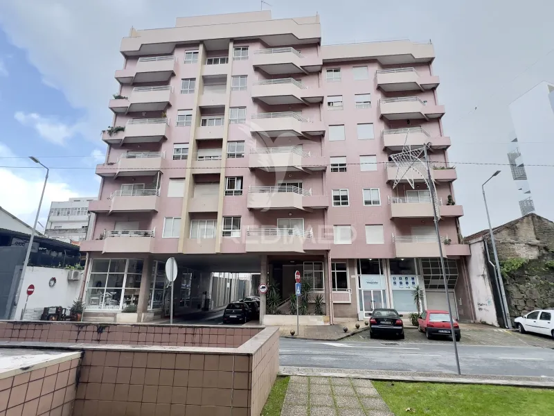 T4 Centro de V N Famalicão