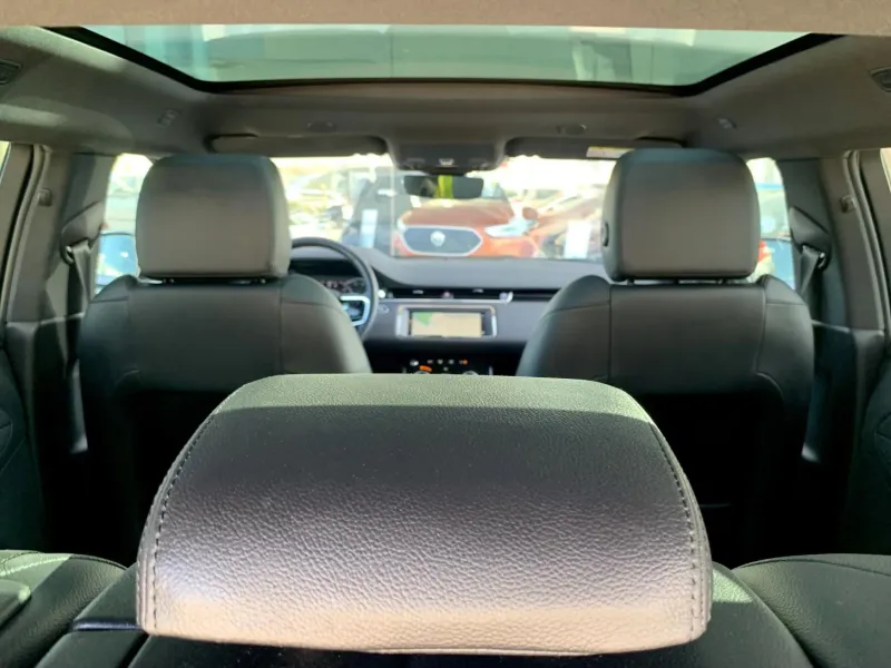 Land Rover Range Rover Evoque 1.5 P300e AWD R-Dynamic S Auto