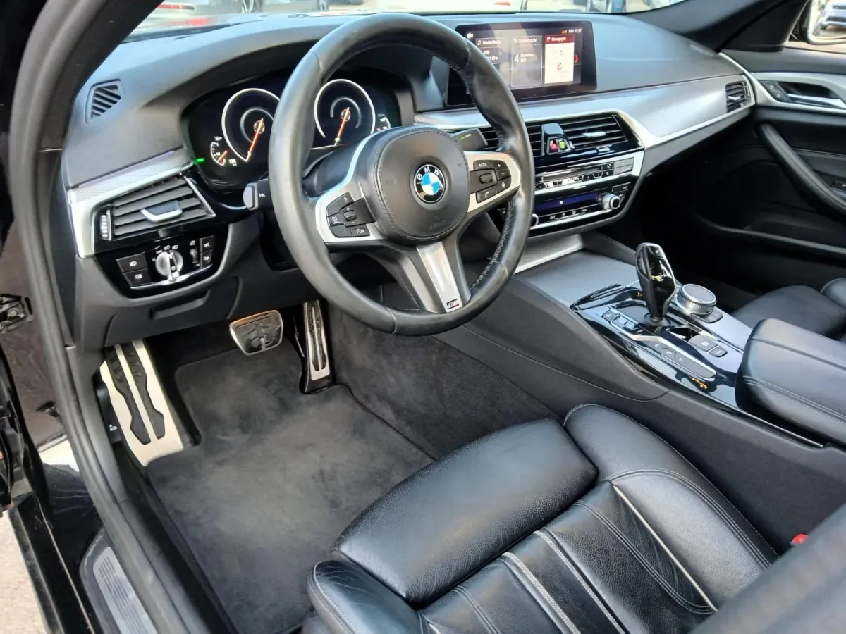 BMW 530 e iPerformance Pack M
