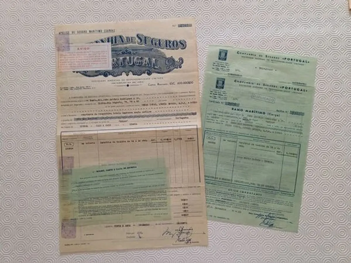 Documentos antigos - Apólices de Seguros antigas