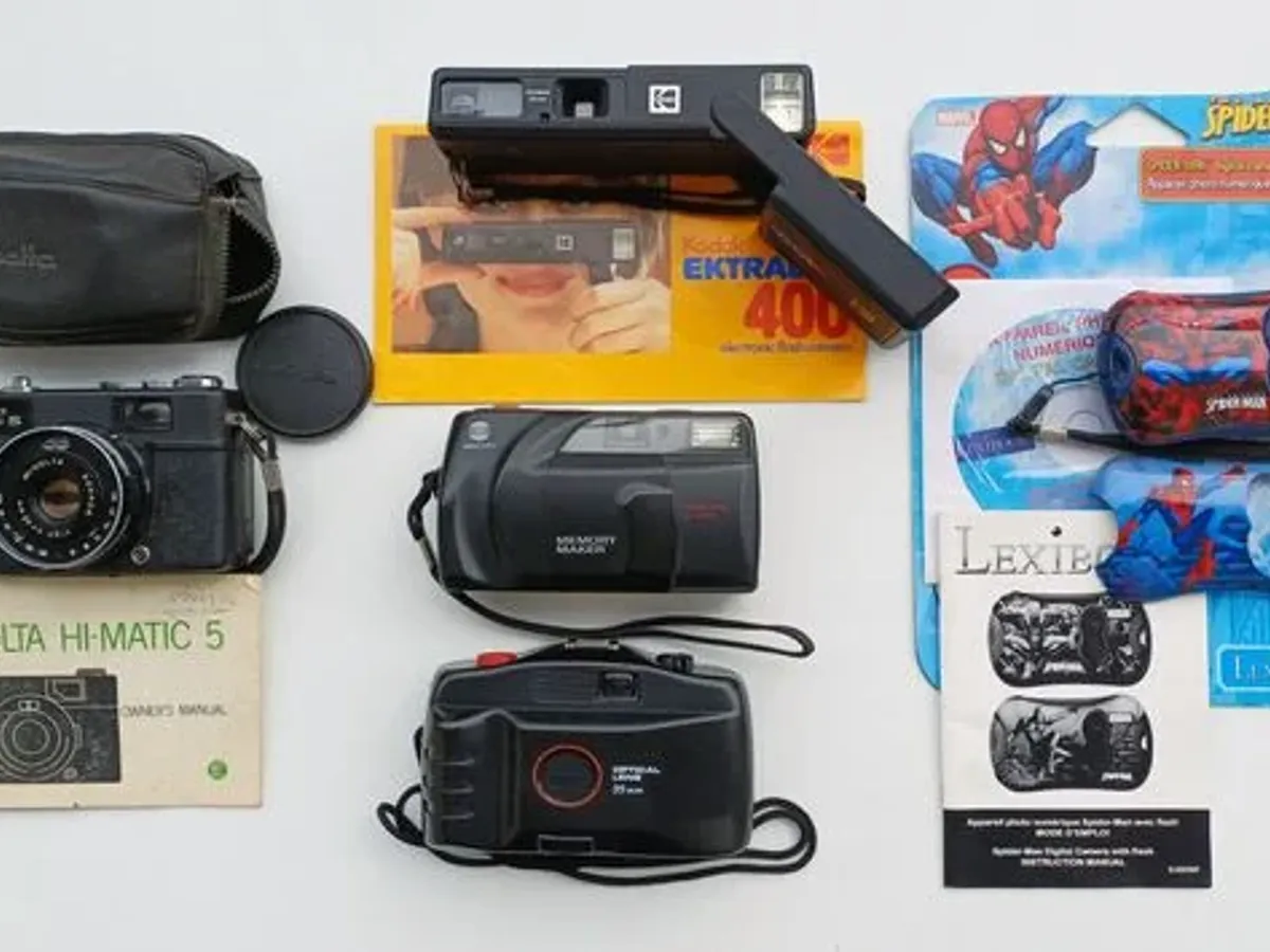 Máquinas fotográficas e acessórios 