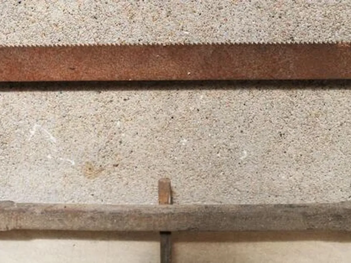 Serrote antigo de carpinteiro ou de 2 pessoas