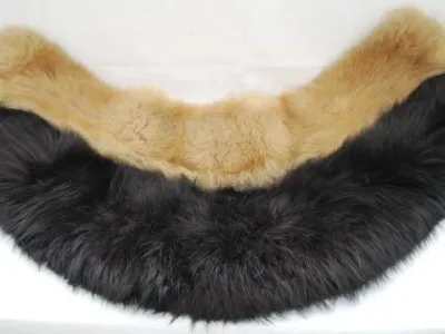 2 golas de pele verdadeira 