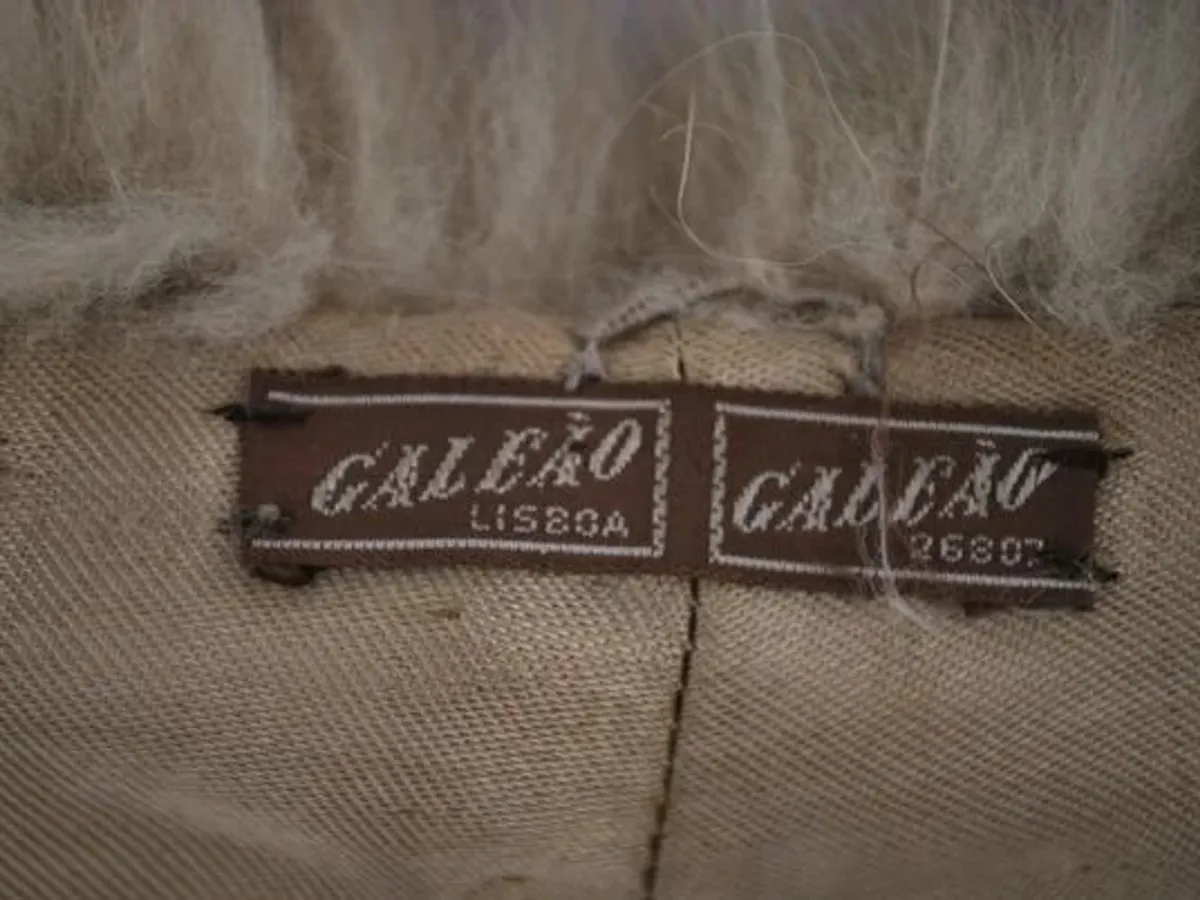 2 golas de pele verdadeira 