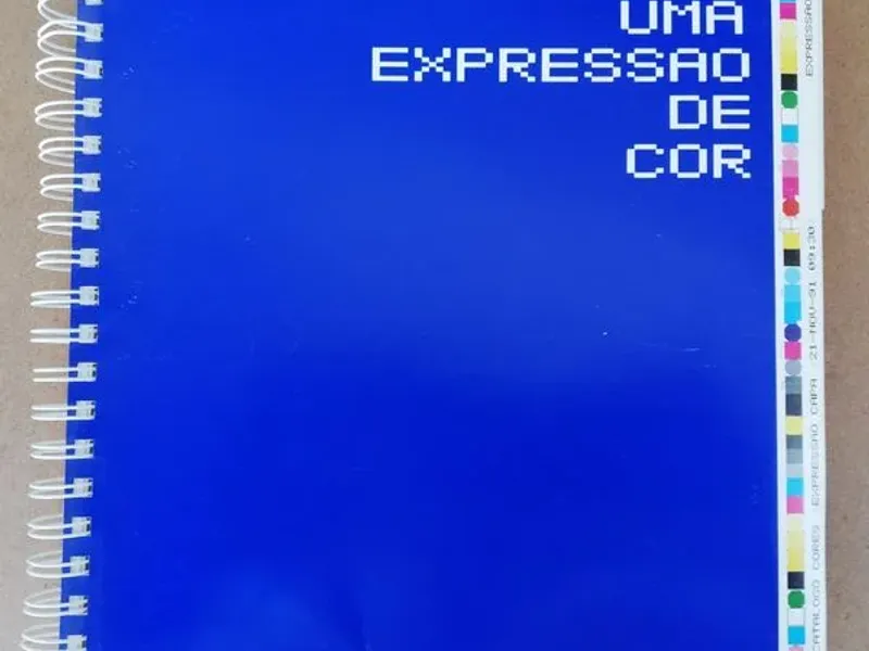 Carta de cores c/ 35 escalas impressa em offset