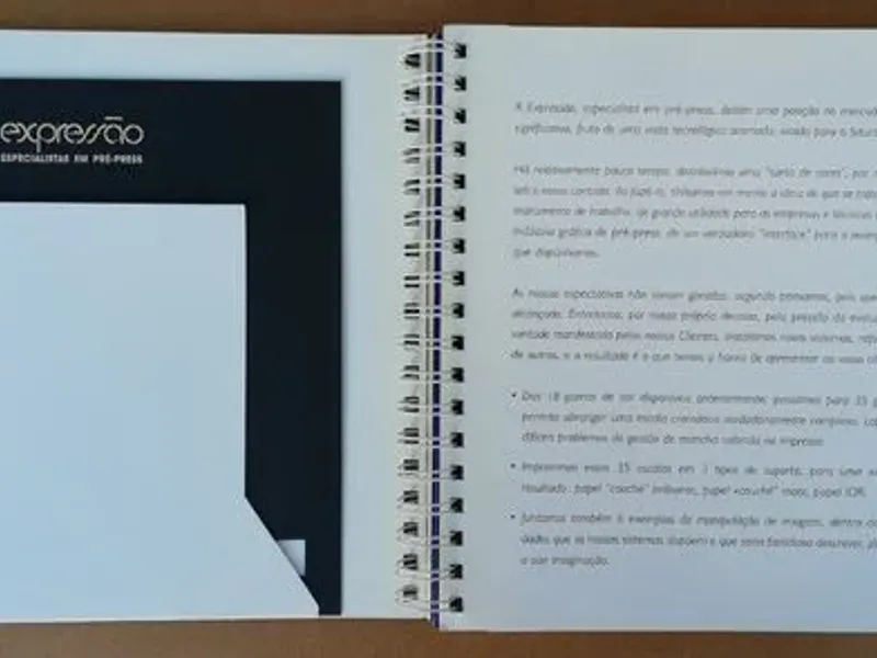 Carta de cores c/ 35 escalas impressa em offset