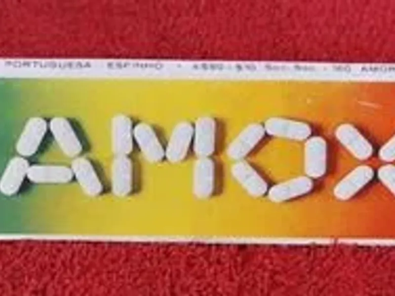 Carteira de fósforos com 32 cms