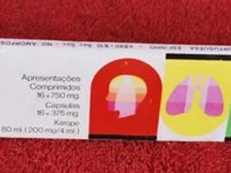 Carteira de fósforos com 32 cms