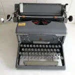 Máquina de escrever IMPERIAL 65 vintage typewriter 10