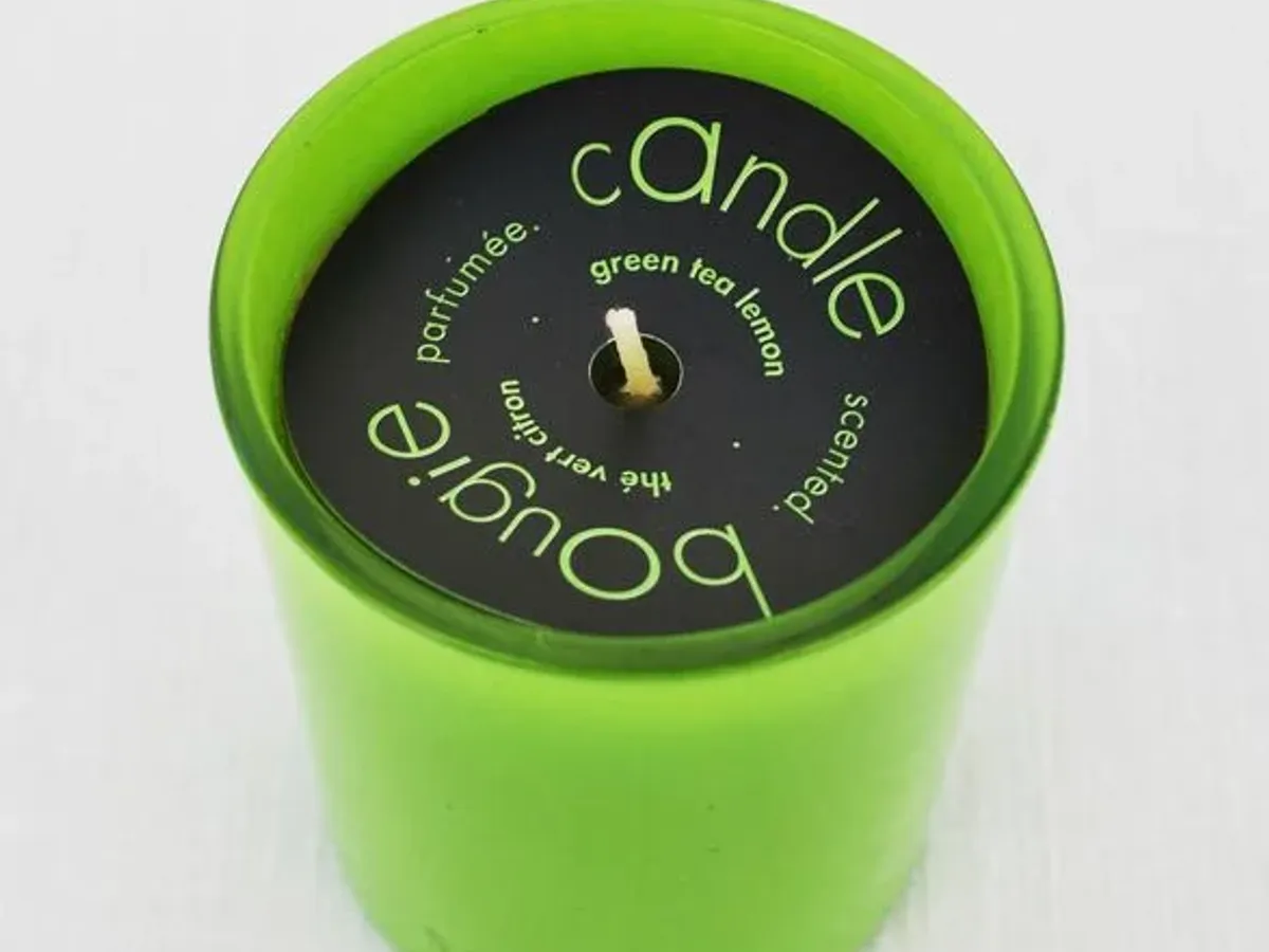 Vela ambientadora Sephora – chá verde limão 