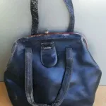 Mala de mão dos anos 60, em pele, da casa Galeão 2