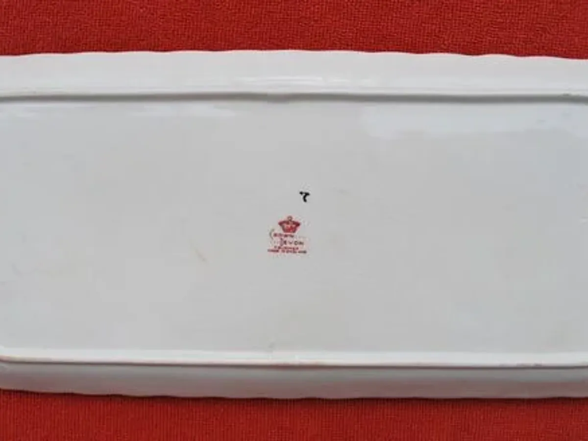 Torteira de porcelana Crown Devon Field