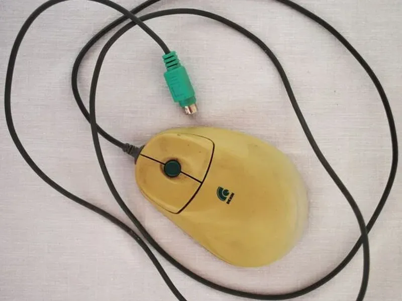 Rato Dexin com ficha PS/2 