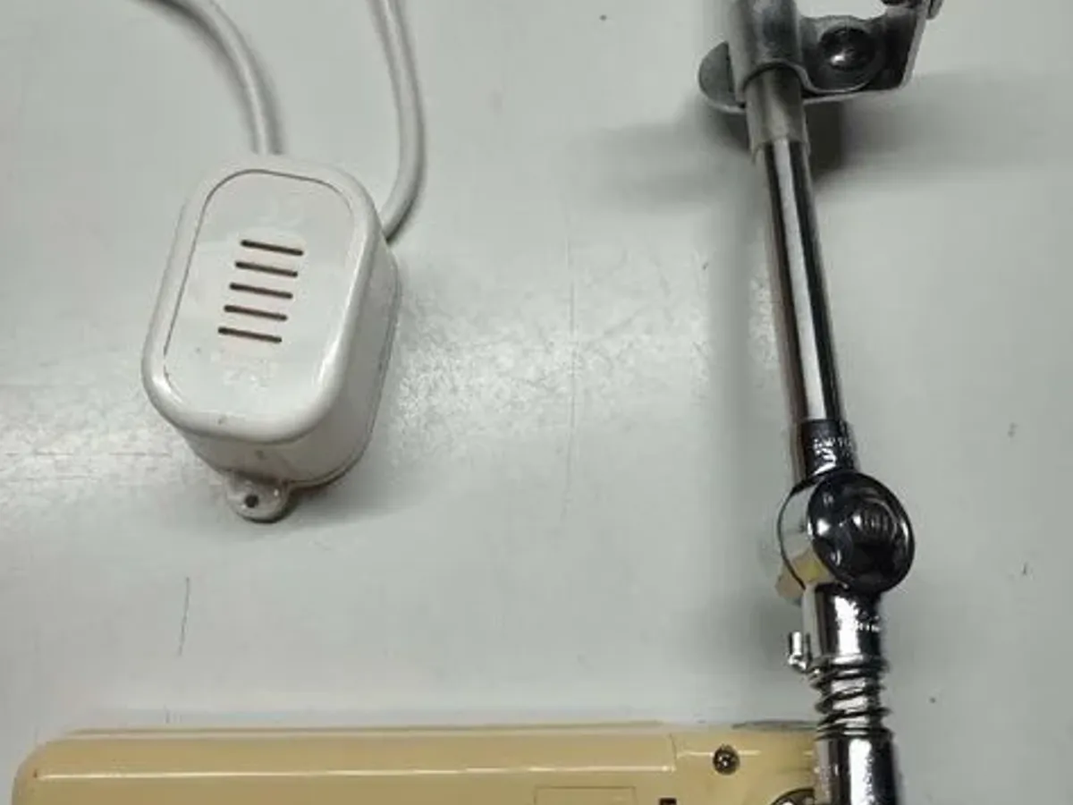 Candeeiro para máquina de costura