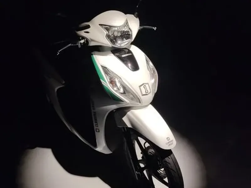 Aluguer de Motos Honda Vison 125 Novas - Estafetas