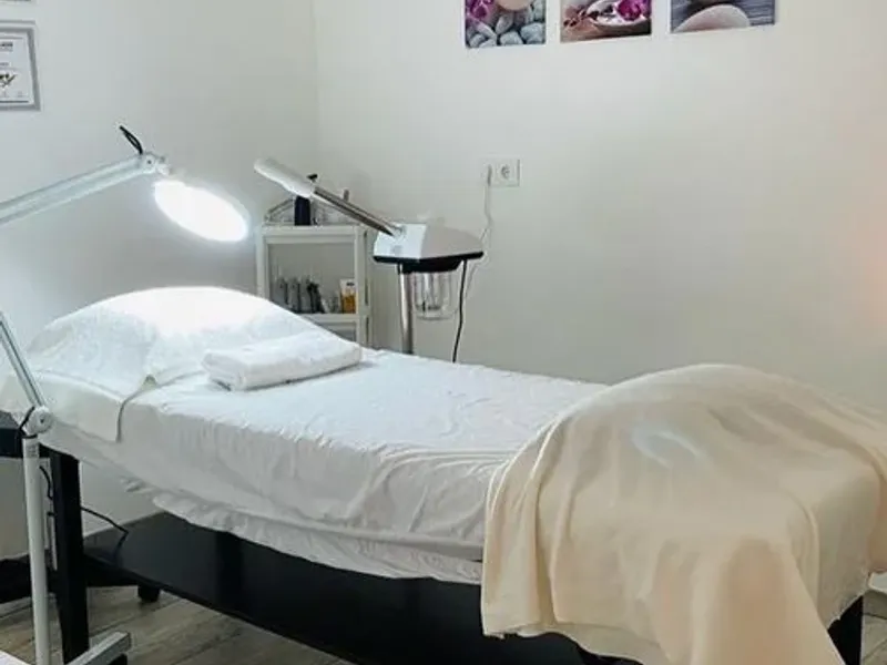 Limpeza de pele e massagens 