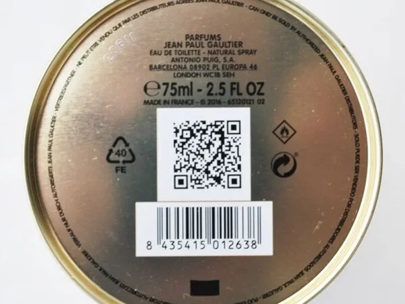 Lata de perfume “Le Male” de Jean Paul Gaultier