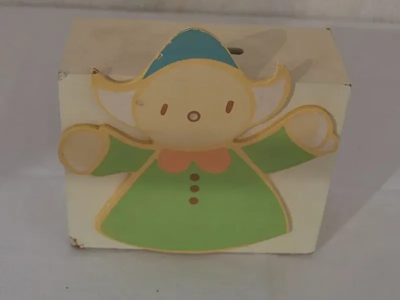 Conjunto de artigos decorativos para quarto bebé