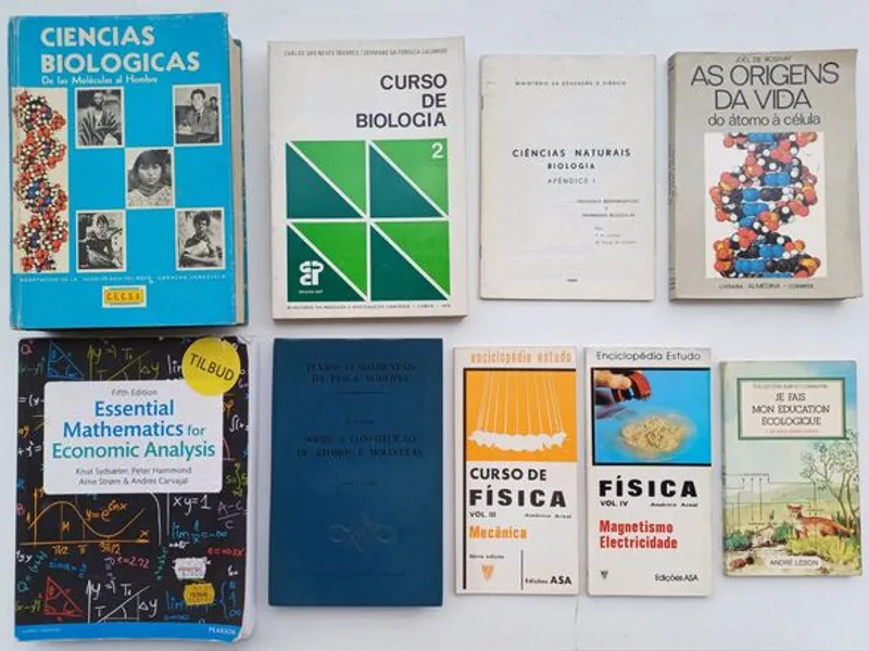 Livros de Biologia, Física, Ecologia e Matemática