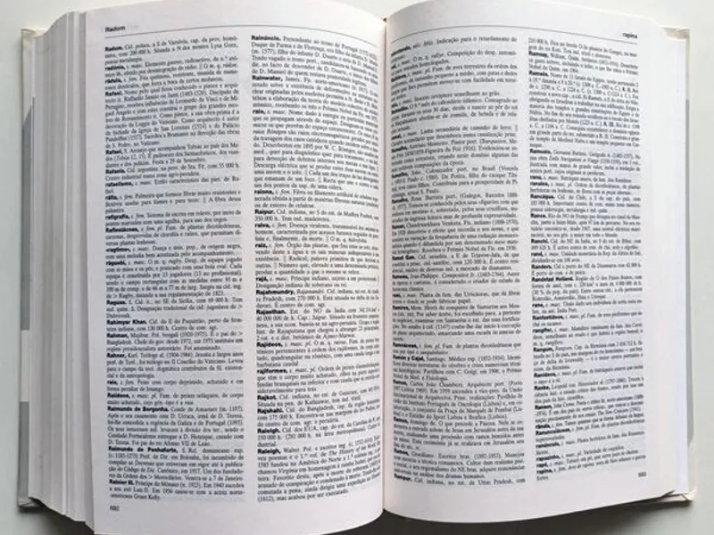 Mini enciclopédia Círculo de Leitores 