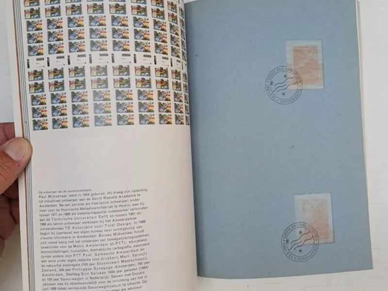 Guias dos CTT 2000-2004 e publicações filatelicas