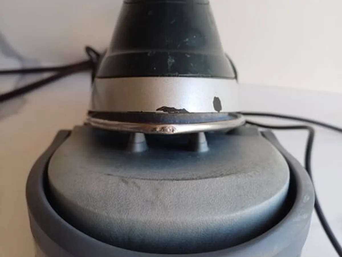 Ferro de engomar caldeira Clatronic 2400W 