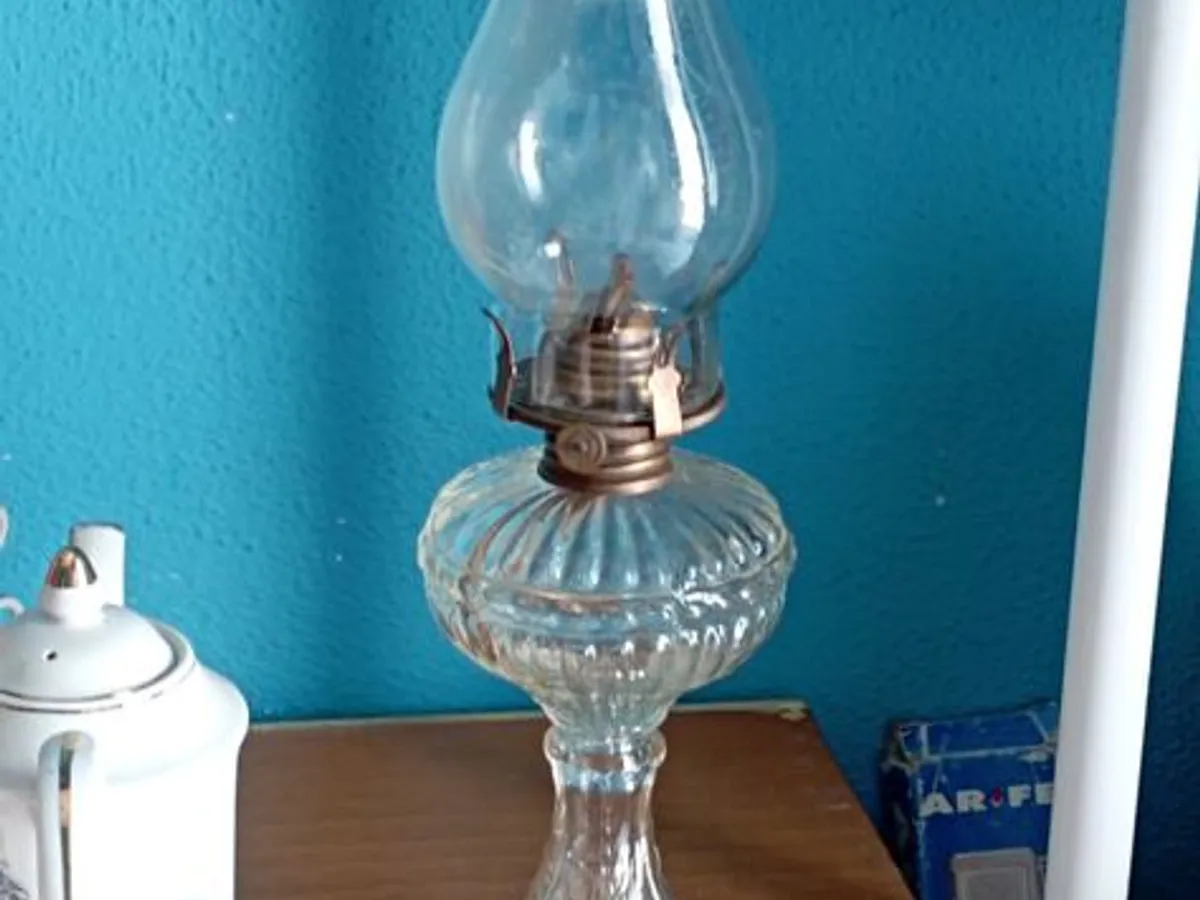 candeeiro vintage a petróleo 