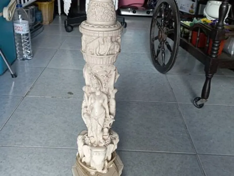 candeeiro elétrico em marfinite 