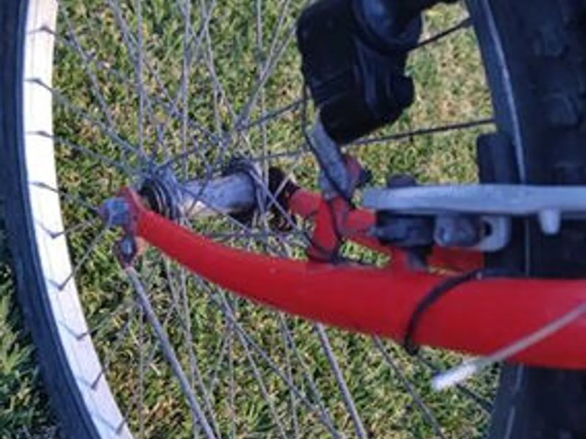 Triciclo - bicicleta de 3 rodas