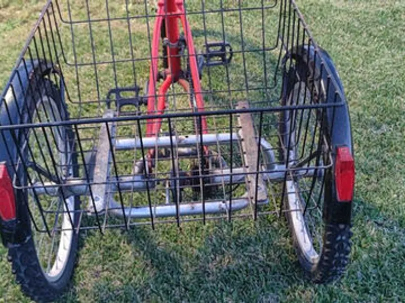 Triciclo - bicicleta de 3 rodas