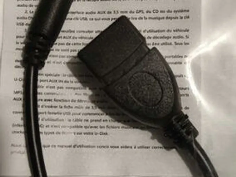 Conversor/adaptador NOVO Cabo De Áudio AUX Para Carro