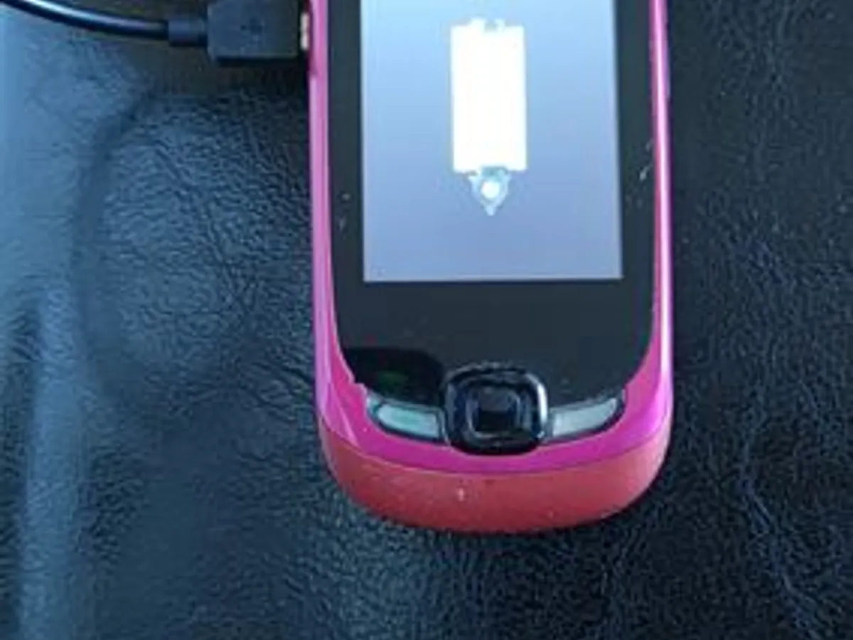 Telemóvel Alcatel OT-602