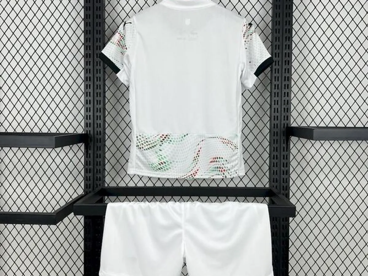 Camisolas de futebol da Seleção Portuguesa 