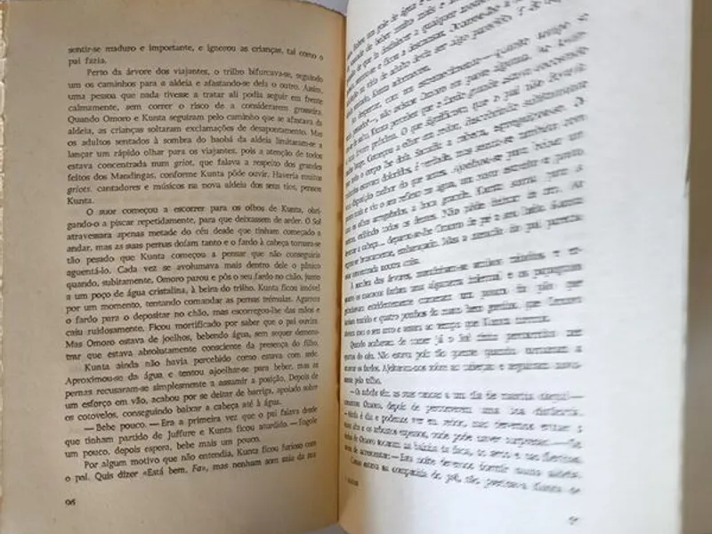 Raízes (vol I e II) - Alex Haley