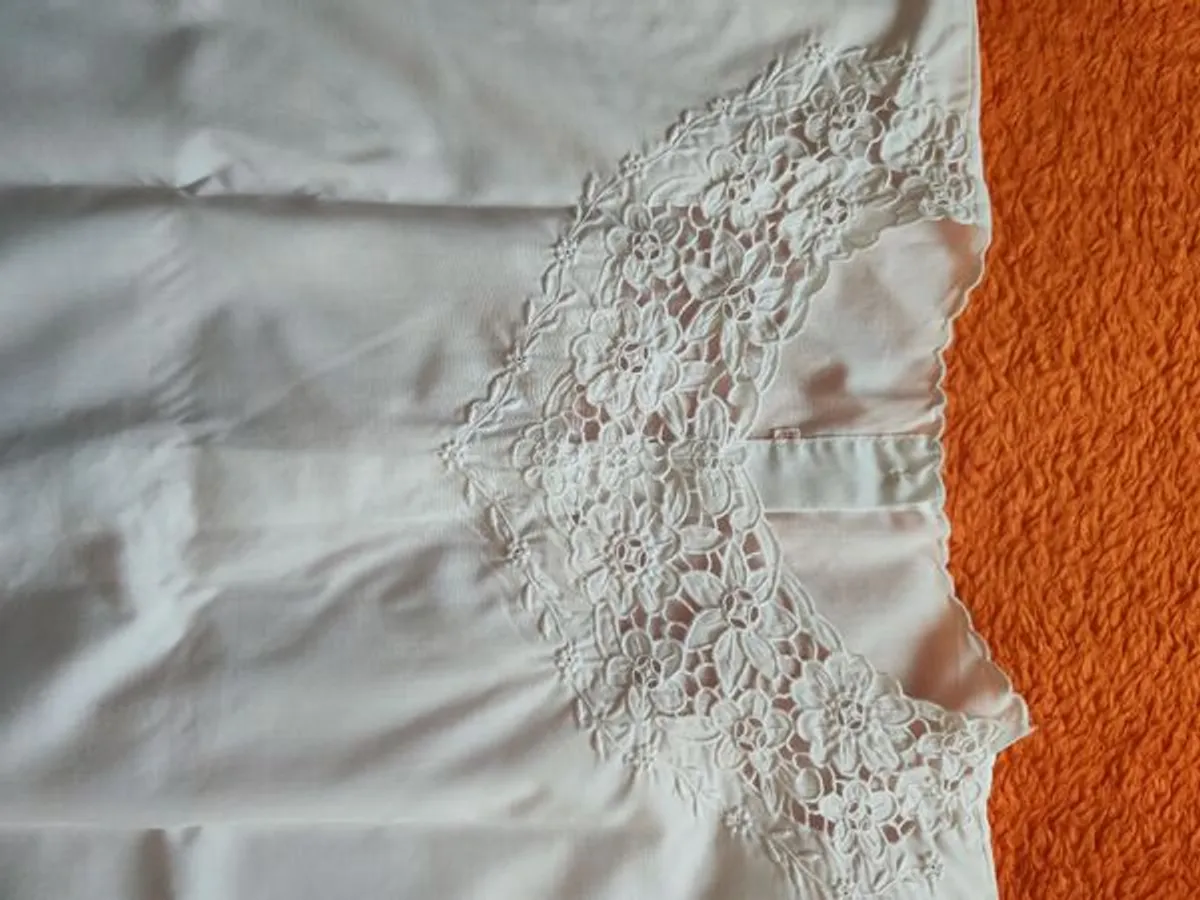 Vendo Blusa bordado da Madeira n 38, branco 