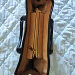 Linda Bolsa tote bege e preta 6