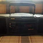 Rádio, leitor cassetes e Cd's Sanyo  1